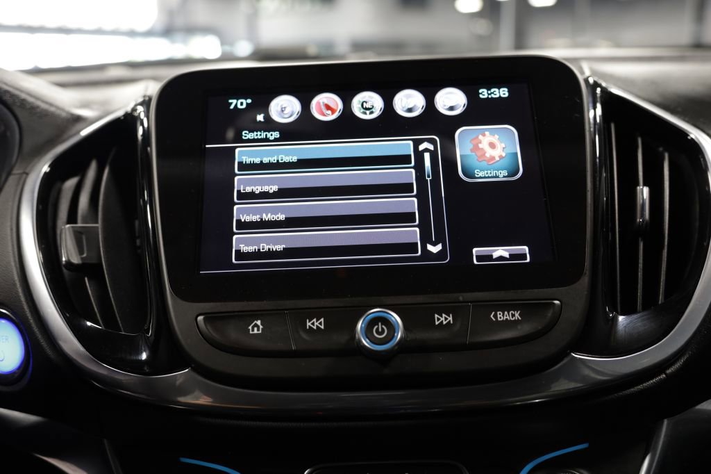 Used 2017 Chevrolet Volt Premier w/ Driver Confidence II Package image 36