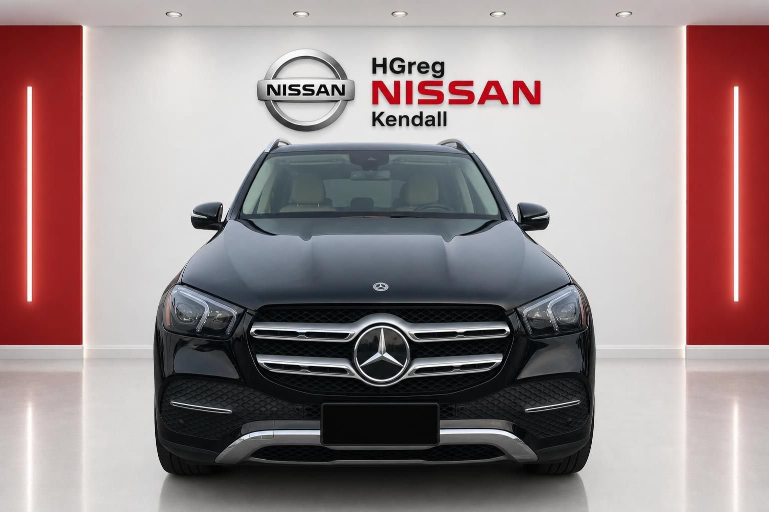Used 2023 Mercedes-Benz GLE 350 w/ Premium Package image 5