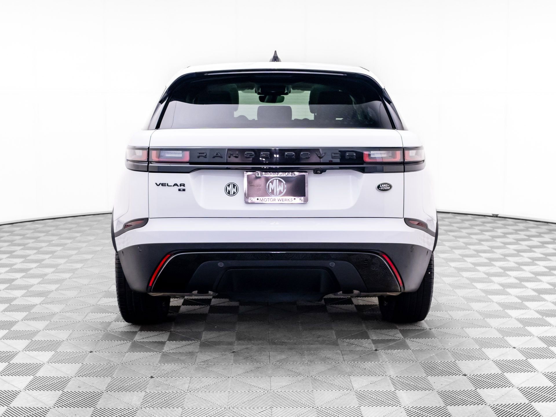 Used 2021 Land Rover Range Rover Velar S image 4