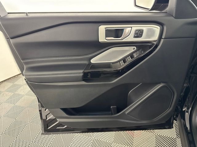 Used 2022 Ford Explorer ST w/ Equipment Group 401A image 26
