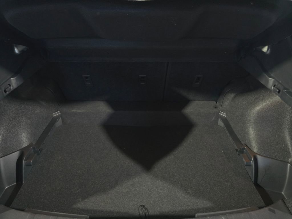 Used 2020 Nissan Rogue Sport S FWD image 29