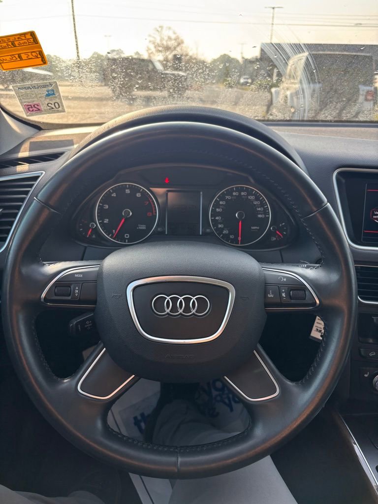 Used 2016 Audi Q5 2.0T Premium w/ Audi MMI Navigation Plus image 16