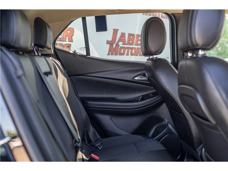 Used 2023 Buick Encore GX Select w/ Sport Touring Package FWD image 4