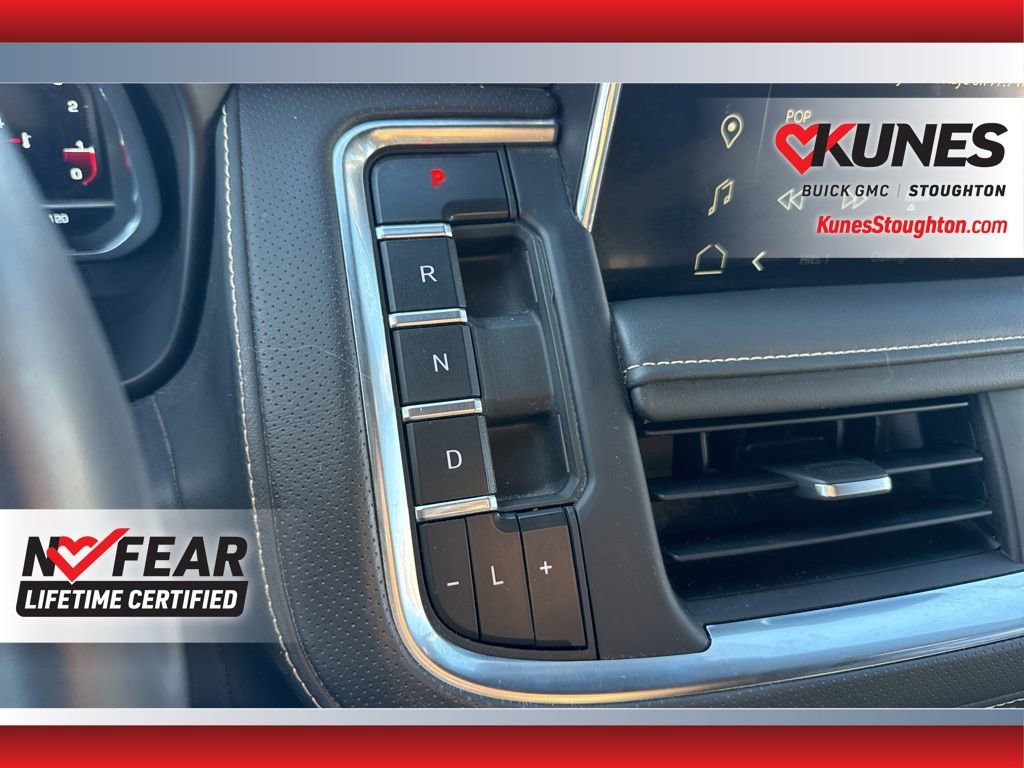 Used 2023 GMC Yukon XL SLT w/ SLT Premium Package AWD/4WD image 33