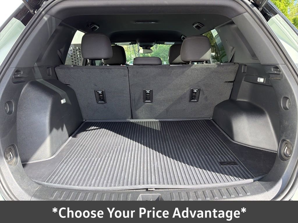 Used 2026 Chevrolet Equinox LT w/ LPO, Floor Liner Package image 14