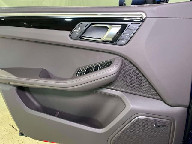 New 2026 Porsche Macan S image 37