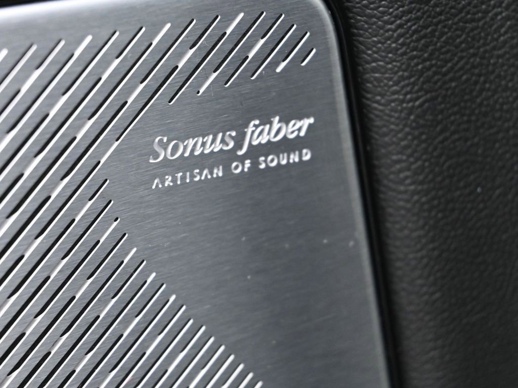 Used 2024 Maserati Grecale GT image 19