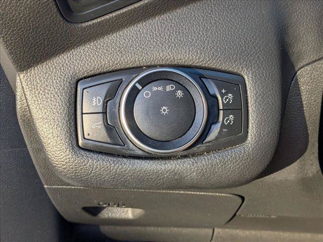Used 2017 Ford Escape SE FWD image 11