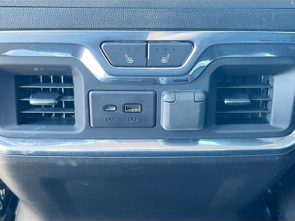 Used 2020 GMC Sierra 2500 Denali w/ Denali Ultimate Package AWD/4WD image 28