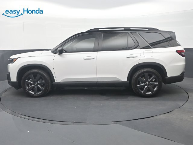 New 2026 Honda Pilot Sport image 4