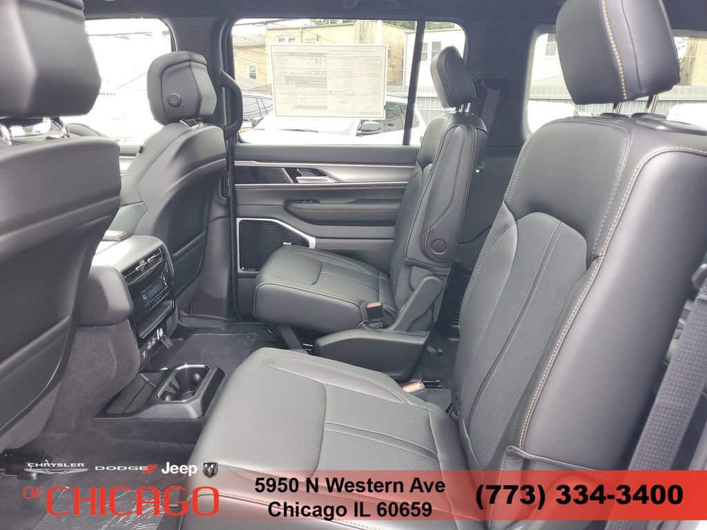 New 2026 Jeep Grand Wagoneer L 4WD image 10