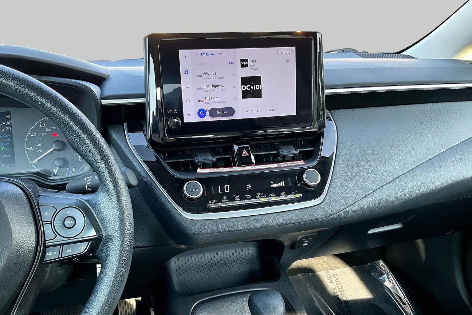 Used 2025 Toyota Corolla LE FWD image 7