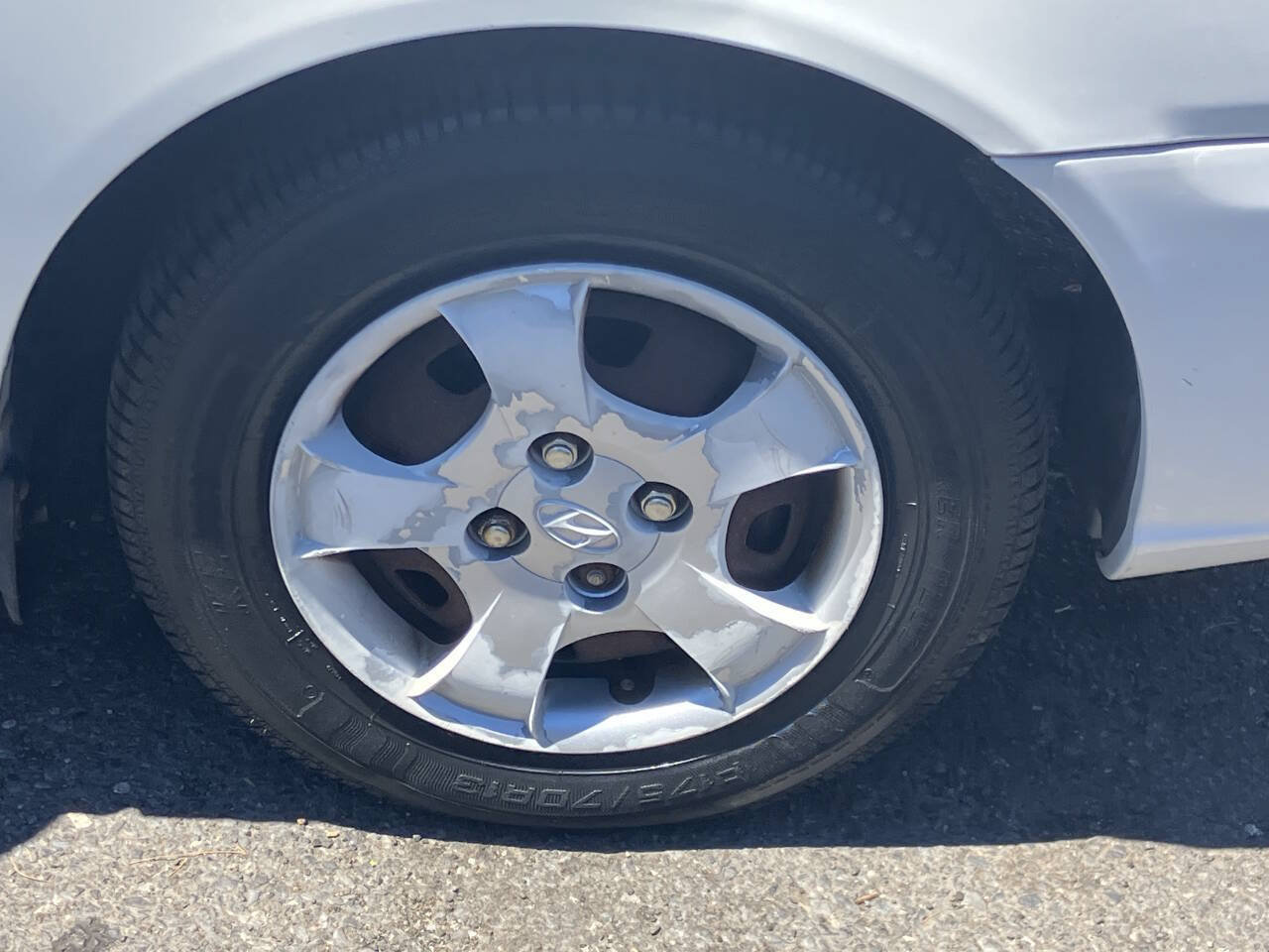 Used 2002 Hyundai Accent GS FWD image 16
