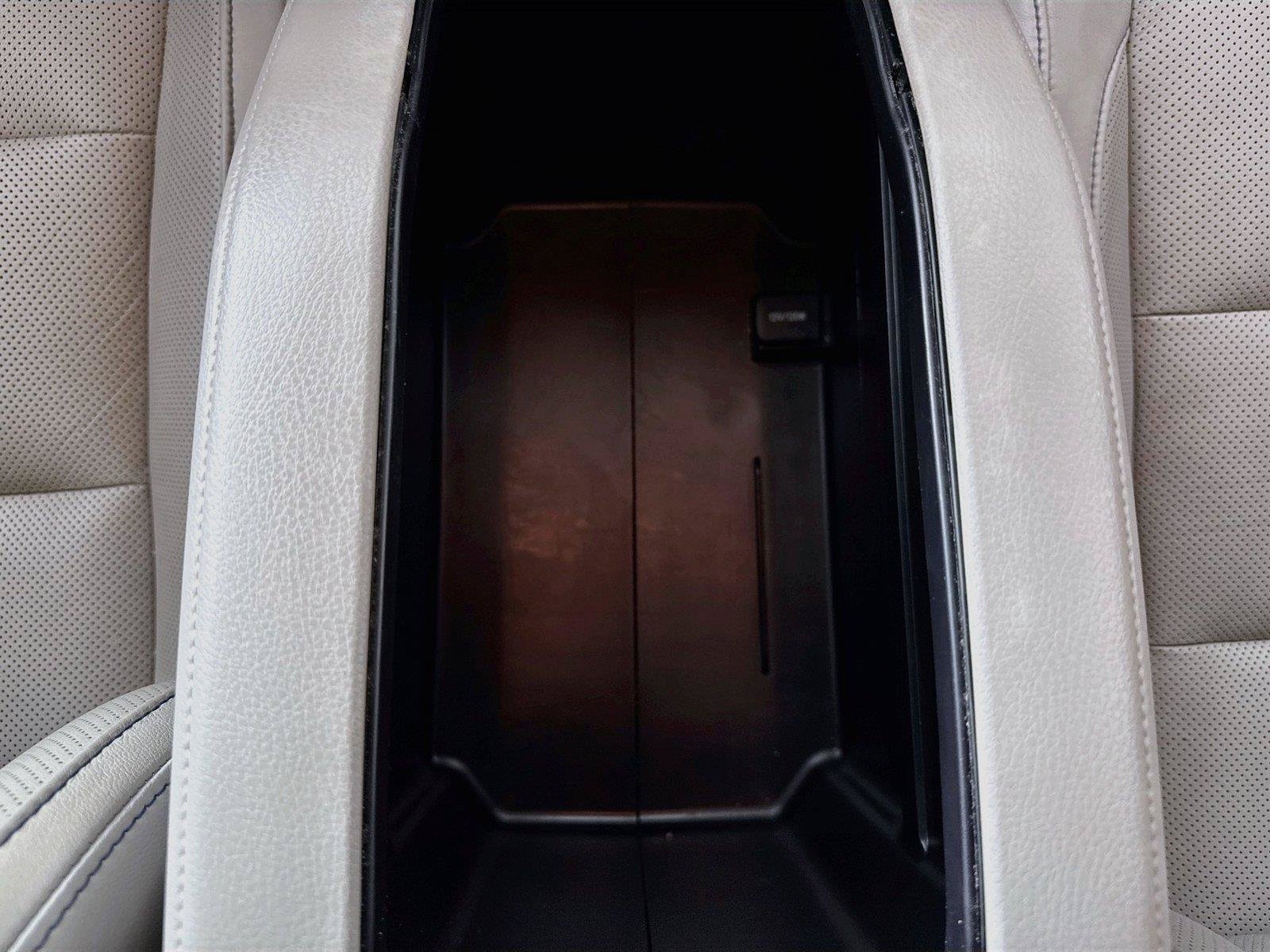 Used 2015 Toyota Highlander Limited FWD image 37