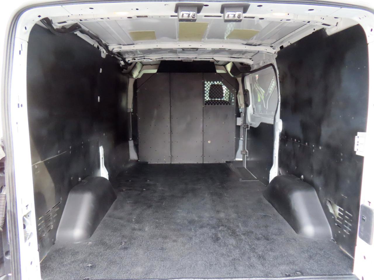 Used 2016 Ford Transit 250 130 Low Roof RWD image 19