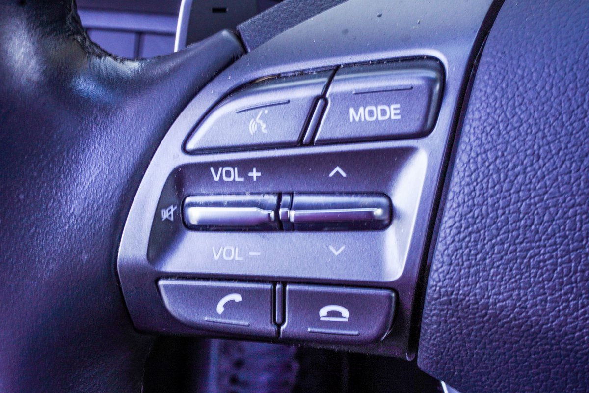 Used 2022 Hyundai Ioniq SEL image 29