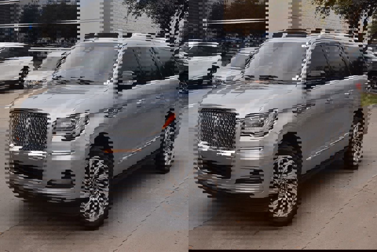 Used 2023 Lincoln Navigator L Reserve image 42