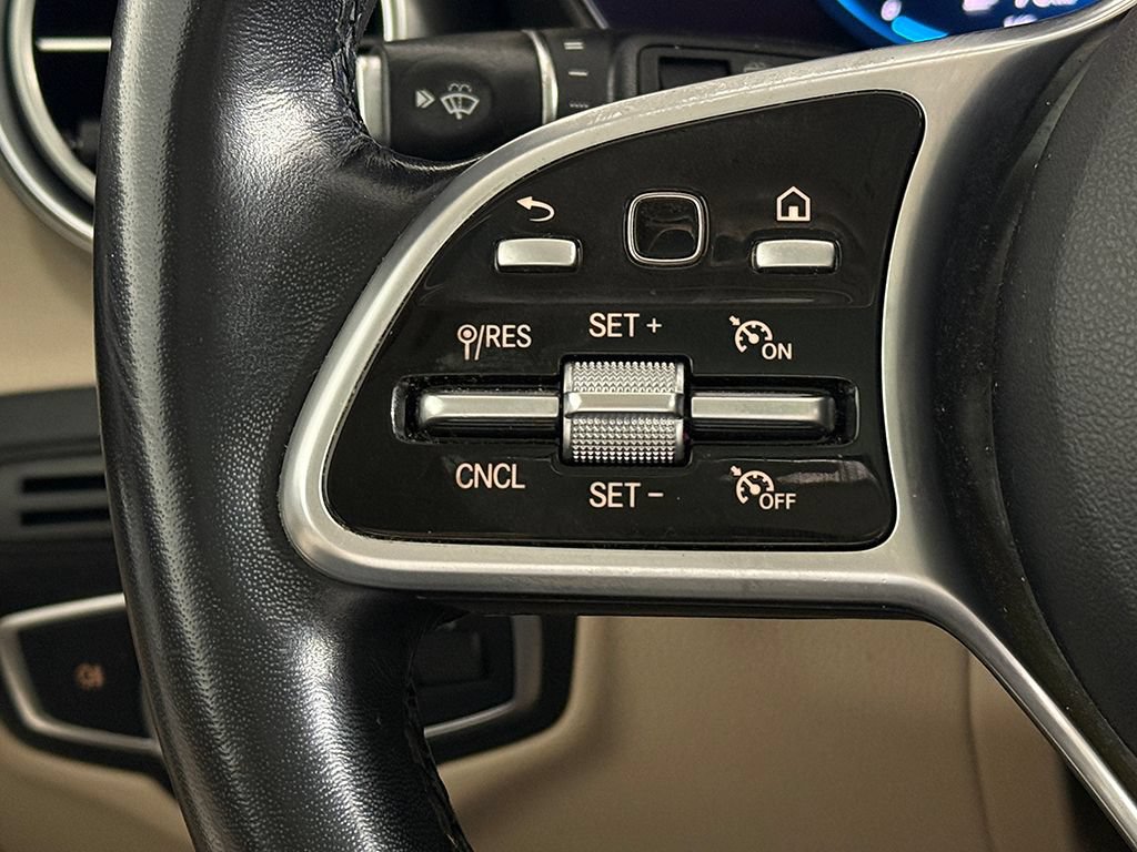 Used 2022 Mercedes-Benz GLC 300 4MATIC image 40
