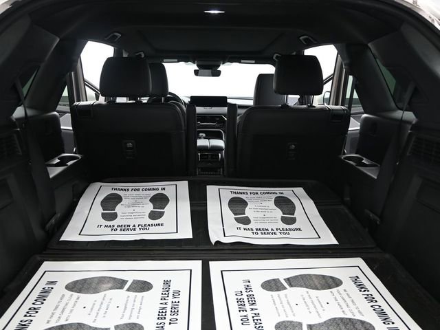 Used 2024 MAZDA CX-90 Plug-In Hybrid w/ Premium Plus image 18