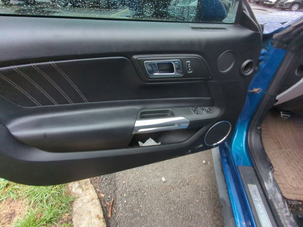 Used 2017 Ford Mustang GT Premium w/ Enhanced Security Package image 8