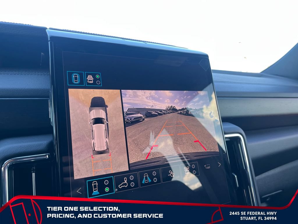 New 2026 GMC Yukon Denali w/ Denali Reserve Package AWD/4WD image 32
