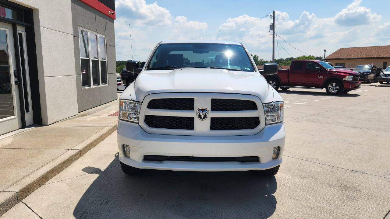 Used 2014 RAM 1500 Express AWD/4WD image 9