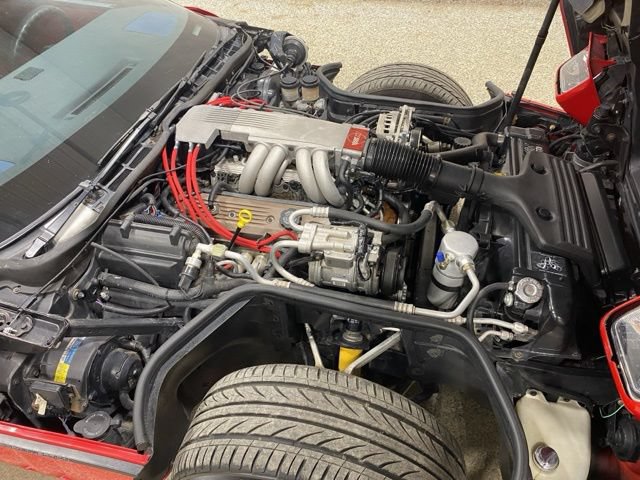 Used 1989 Chevrolet Corvette Coupe RWD image 40