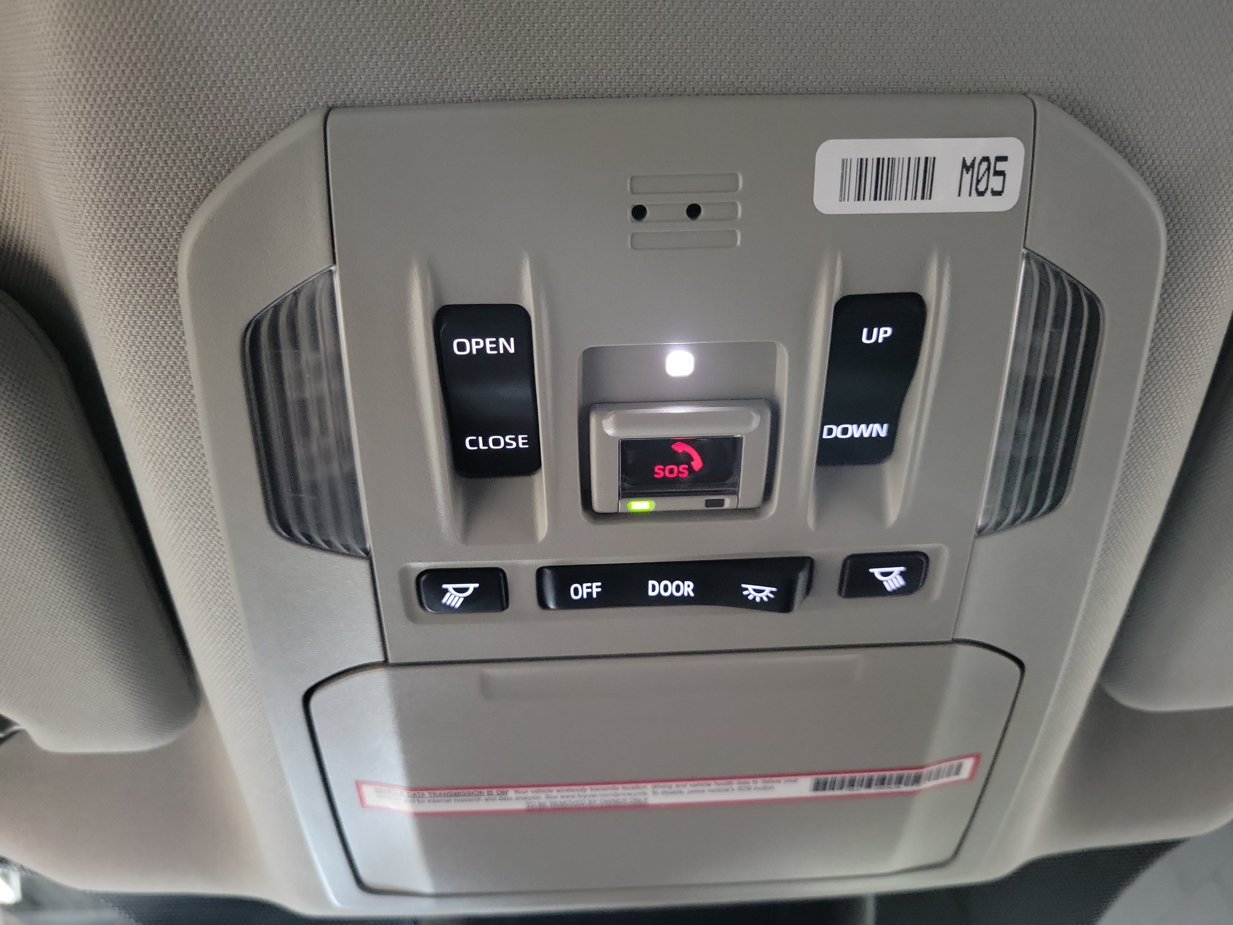 Used 2023 Toyota Highlander XLE AWD/4WD image 32