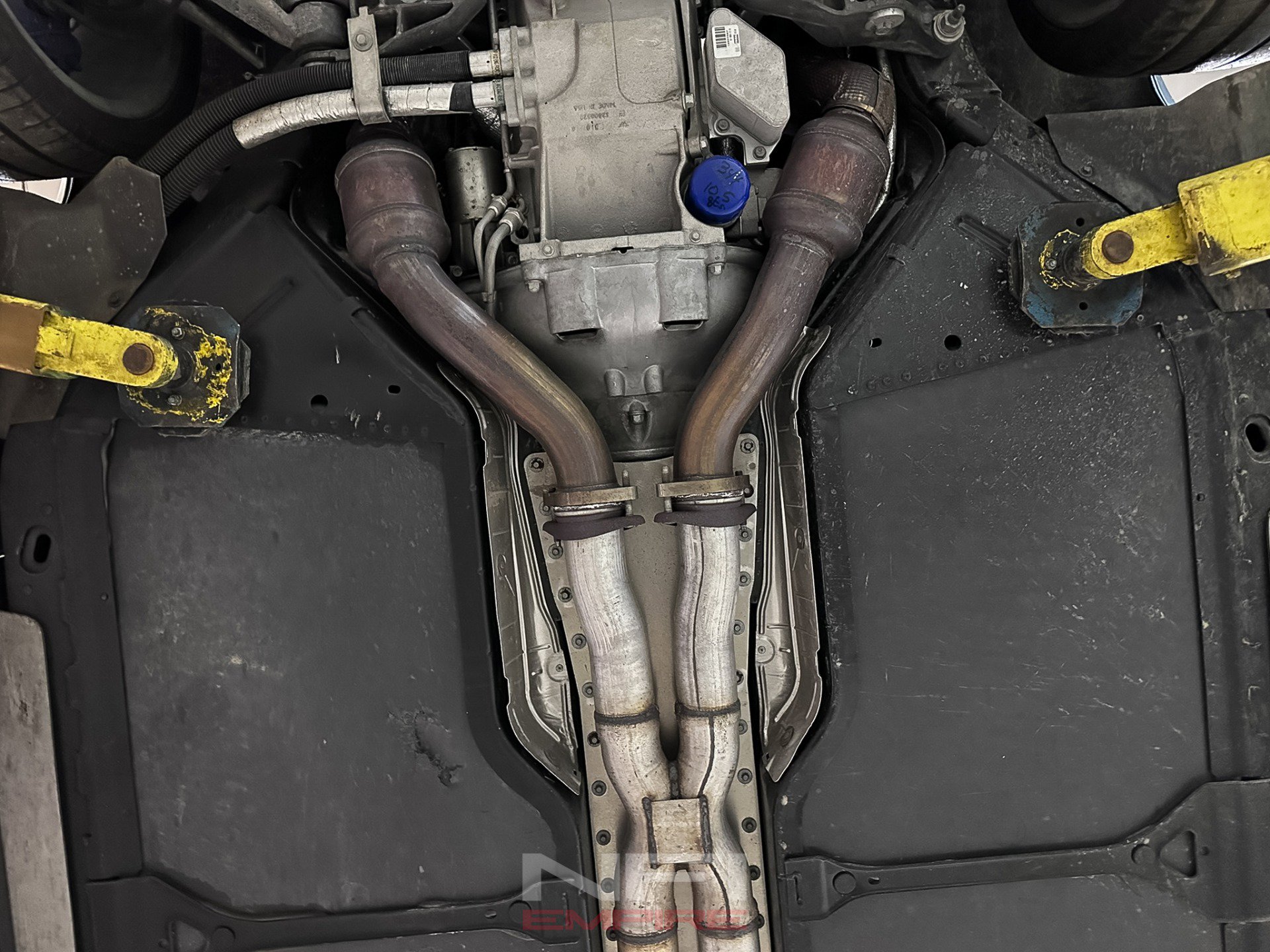 Used 2009 Chevrolet Corvette ZR1 w/ Preferred Equipment Group RWD image 46