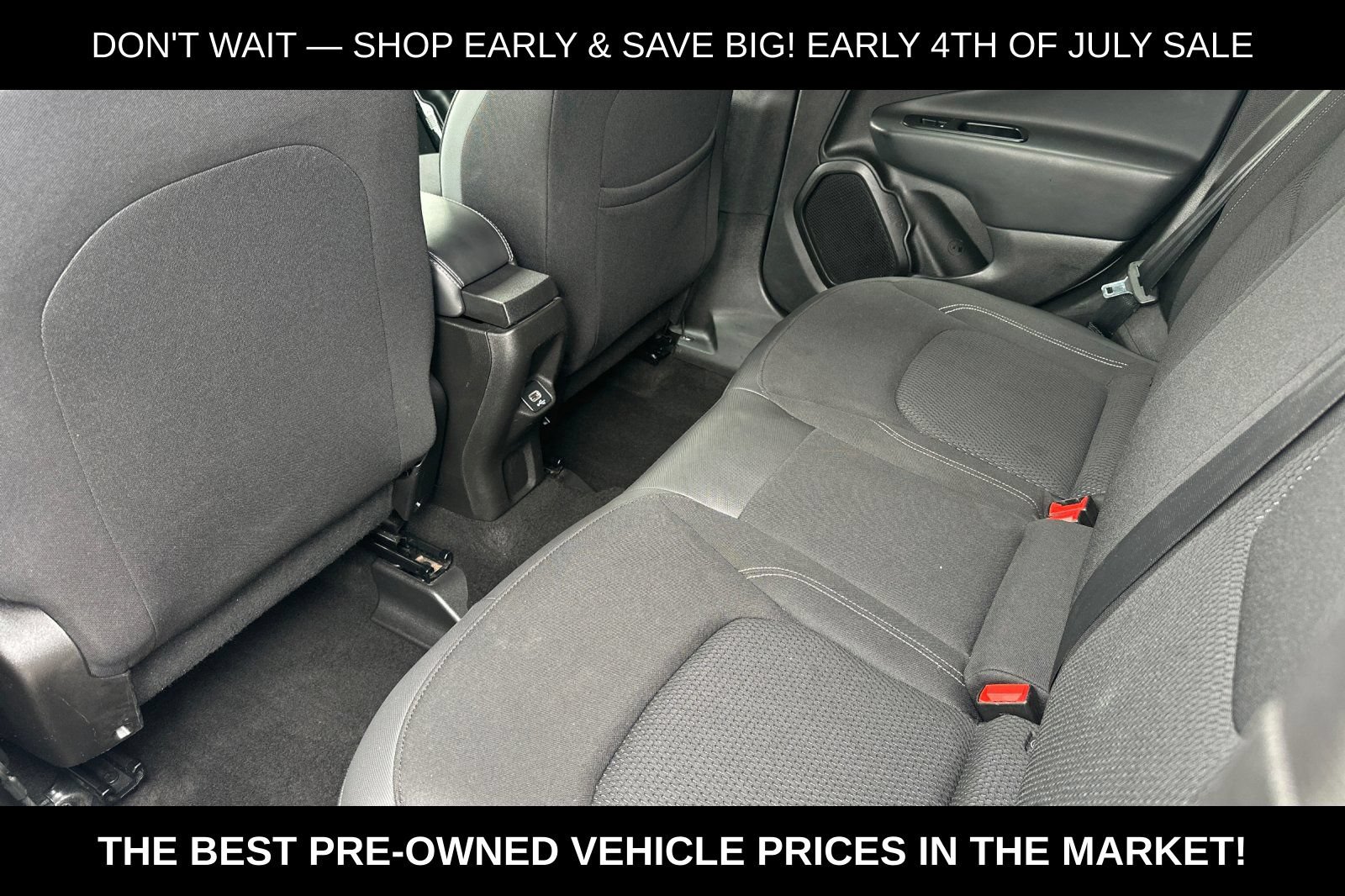 Used 2022 Jeep Renegade Altitude AWD/4WD image 14