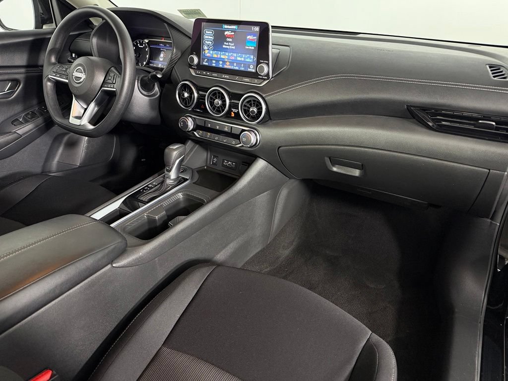 Used 2025 Nissan Sentra SV FWD image 14