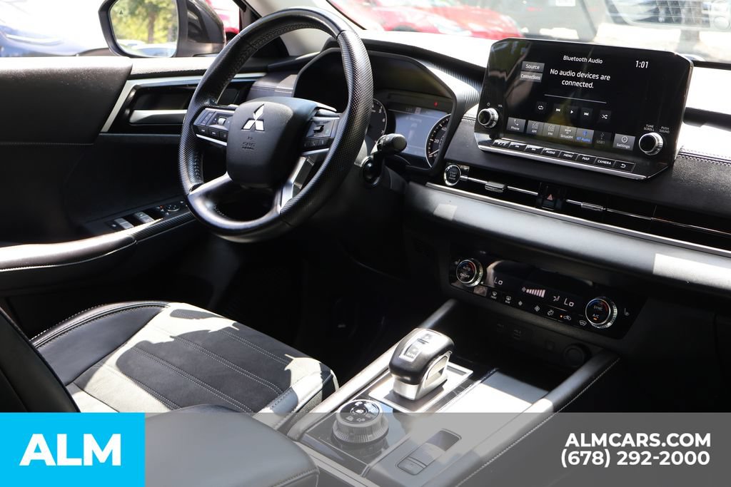 Used 2024 Mitsubishi Outlander SE AWD/4WD image 26