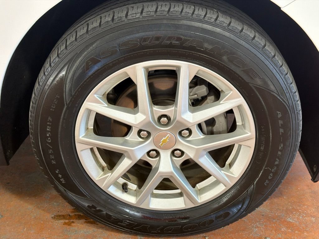 Used 2022 Chevrolet Equinox LT FWD image 10
