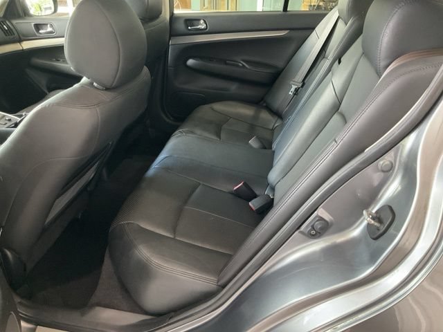 Used 2013 INFINITI G37 x Sedan w/ Premium Pkg AWD/4WD image 17