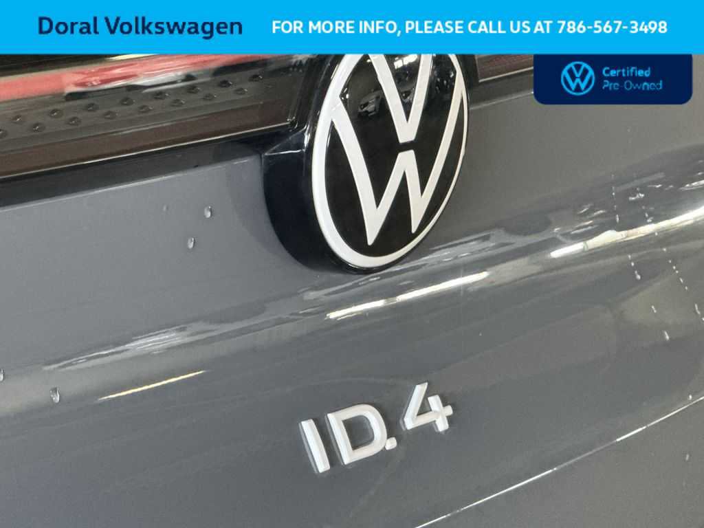 Used 2024 Volkswagen ID.4 2WD image 10
