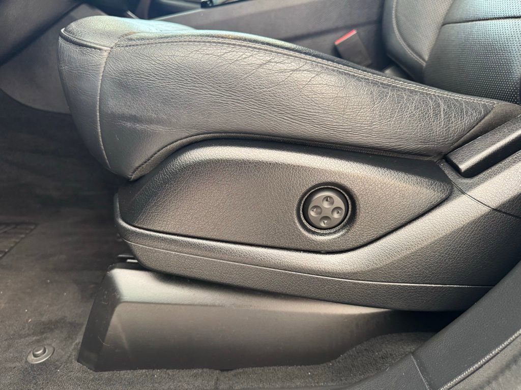 Used 2017 Mercedes-Benz GLS 450 4MATIC image 33