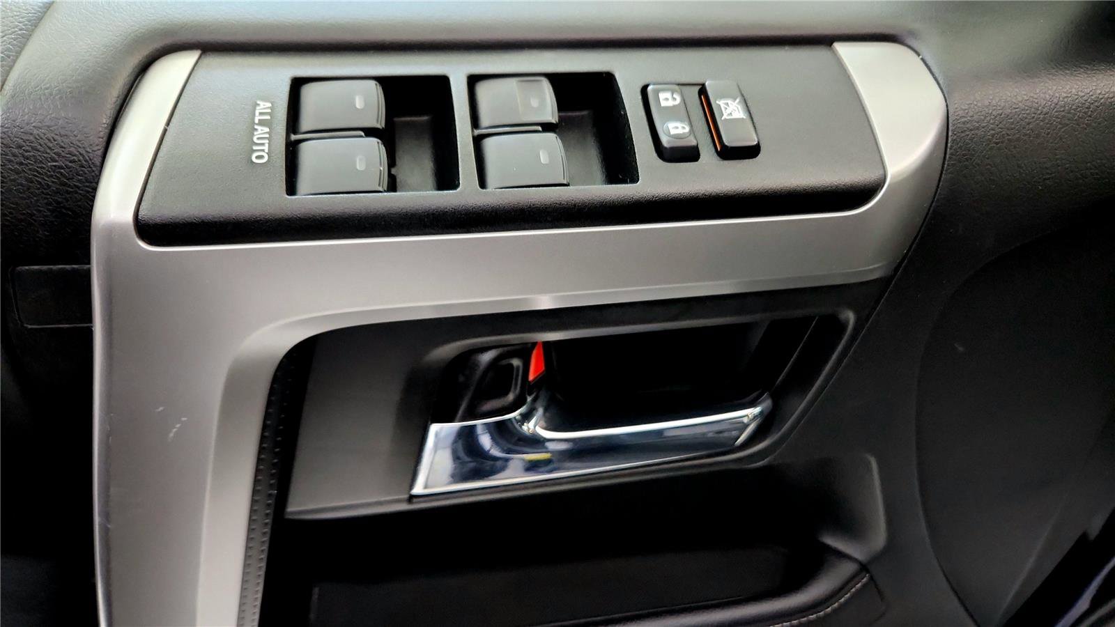 Certified 2024 Toyota 4Runner SR5 image 23