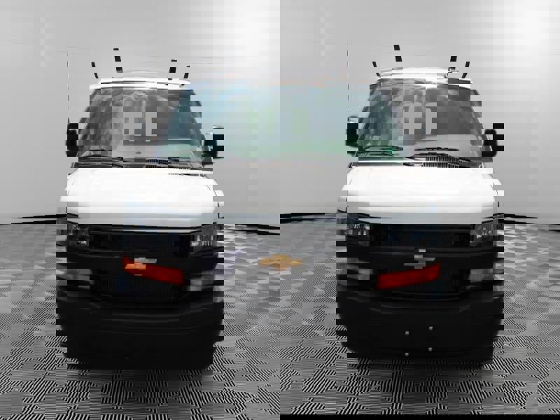 New 2025 Chevrolet Express 2500 w/ Driver Convenience Package video 2