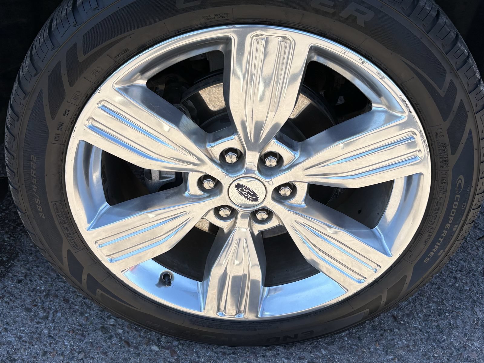 Used 2023 Ford Expedition Platinum AWD/4WD image 11