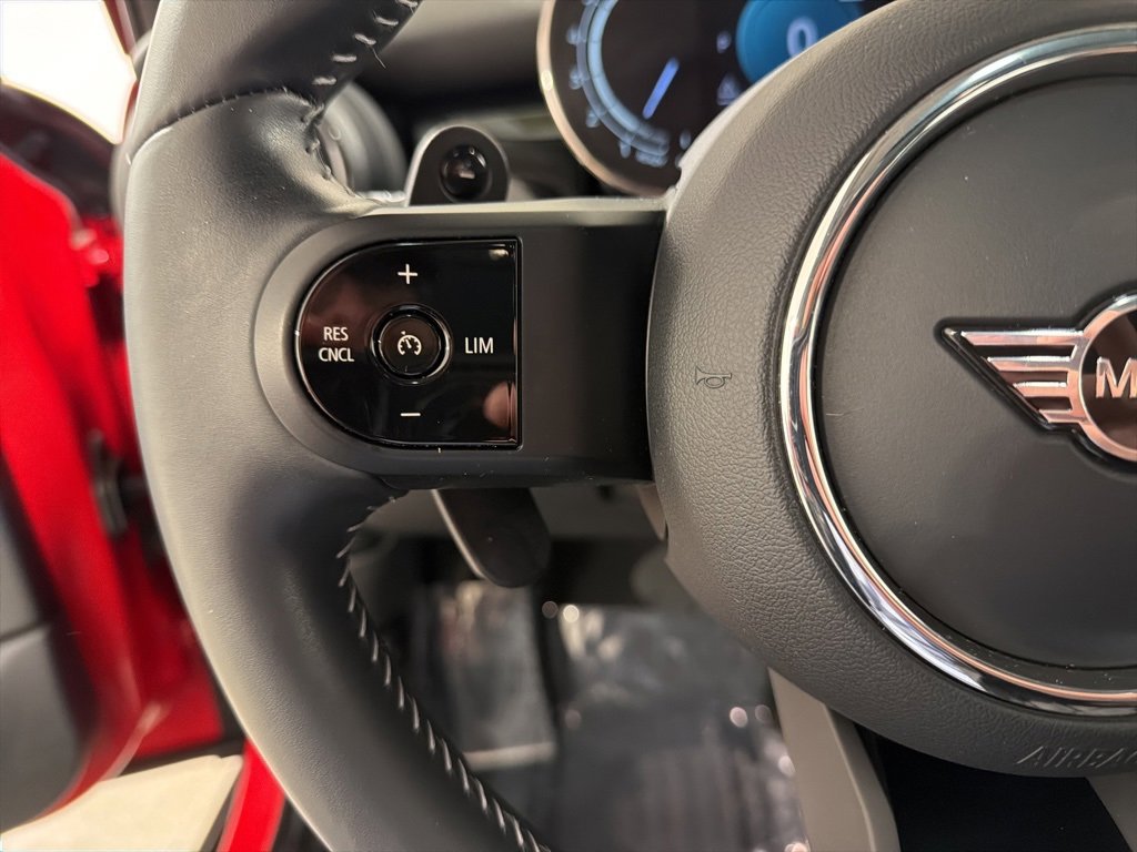 Used 2023 MINI Cooper S image 12