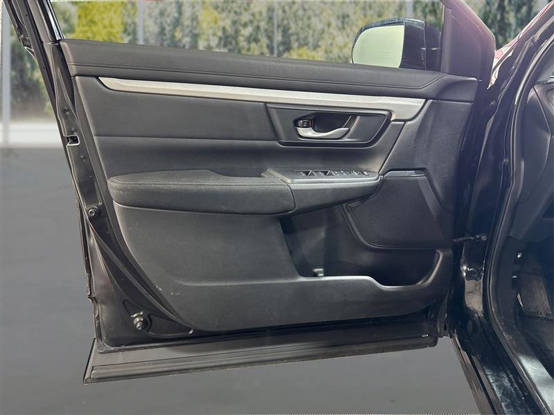 Used 2019 Honda CR-V LX image 17