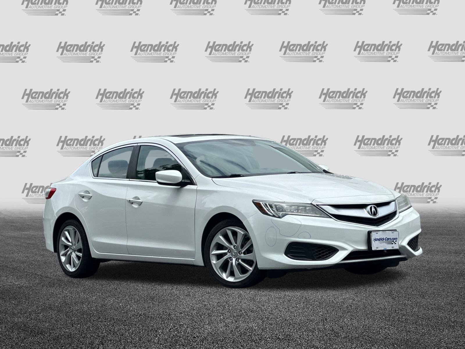 Used 2017 Acura ILX FWD image 2