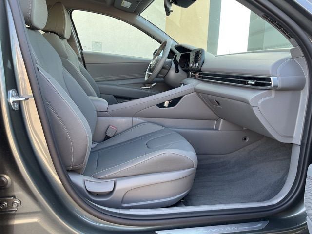New 2026 Hyundai Elantra Sport image 33