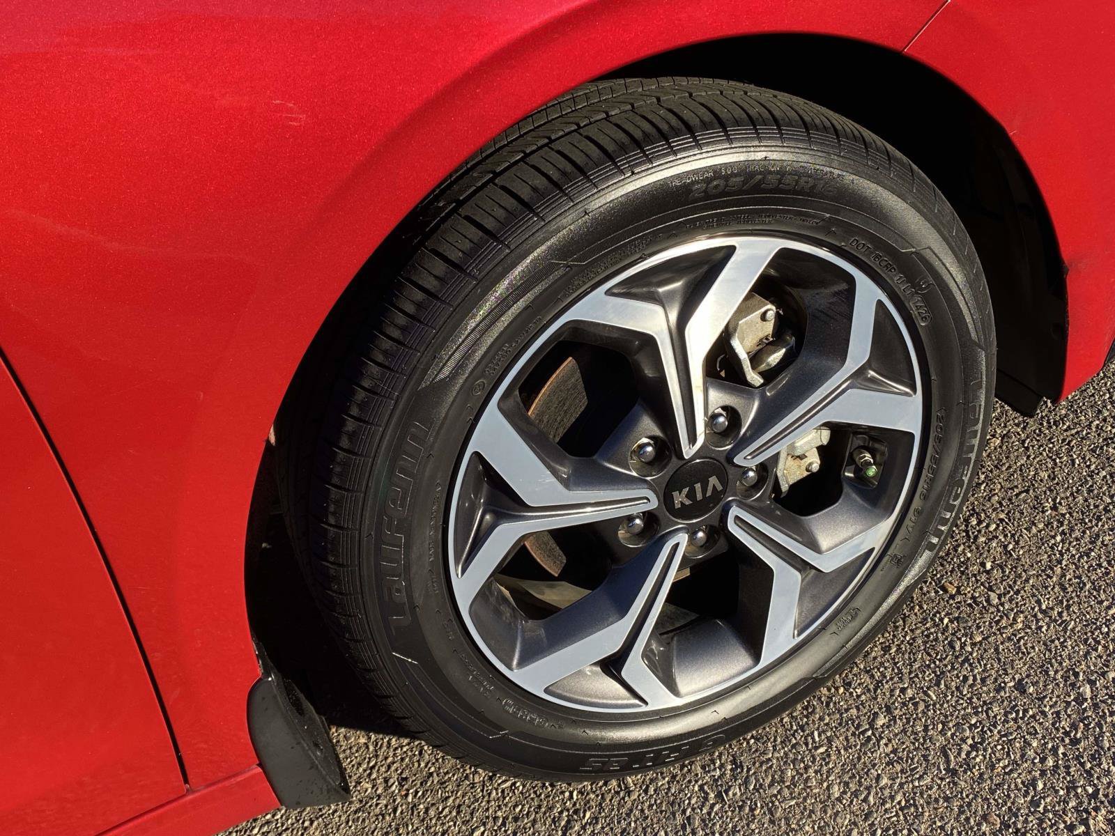Used 2019 Kia Forte LXS FWD image 12
