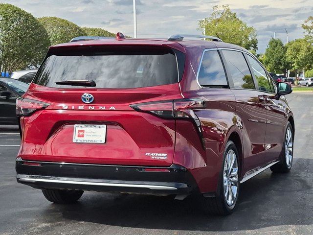 Certified 2023 Toyota Sienna Platinum FWD image 6