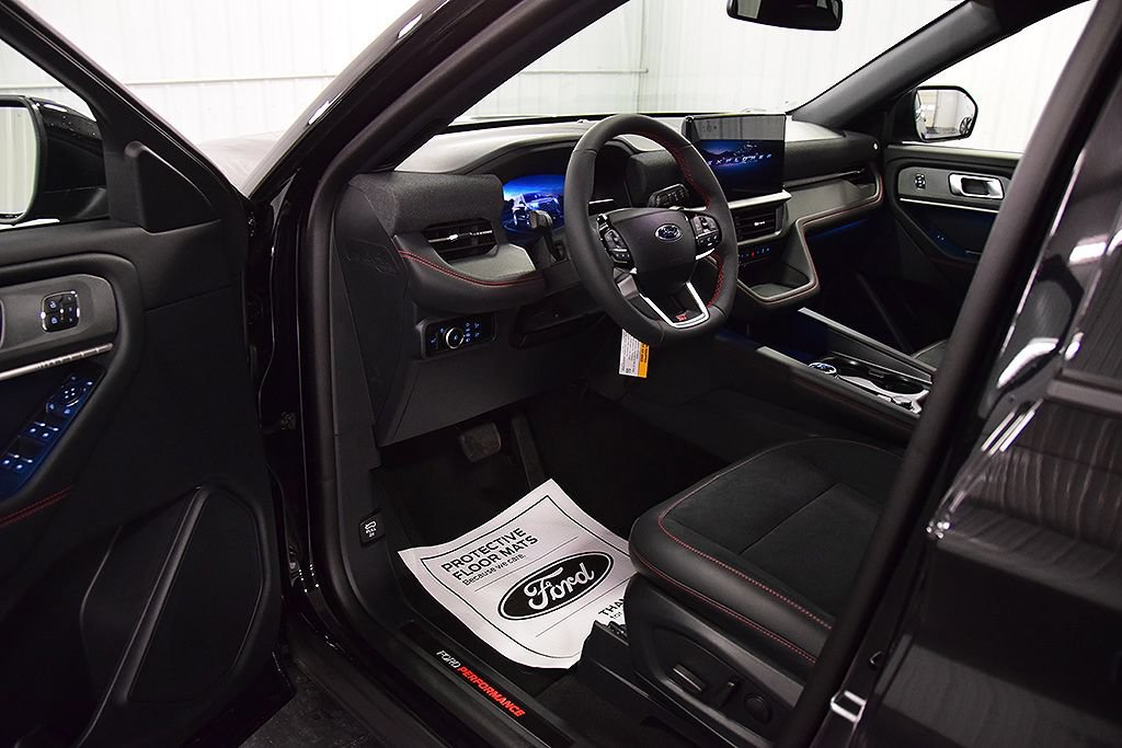 New 2026 Ford Explorer ST AWD/4WD image 15