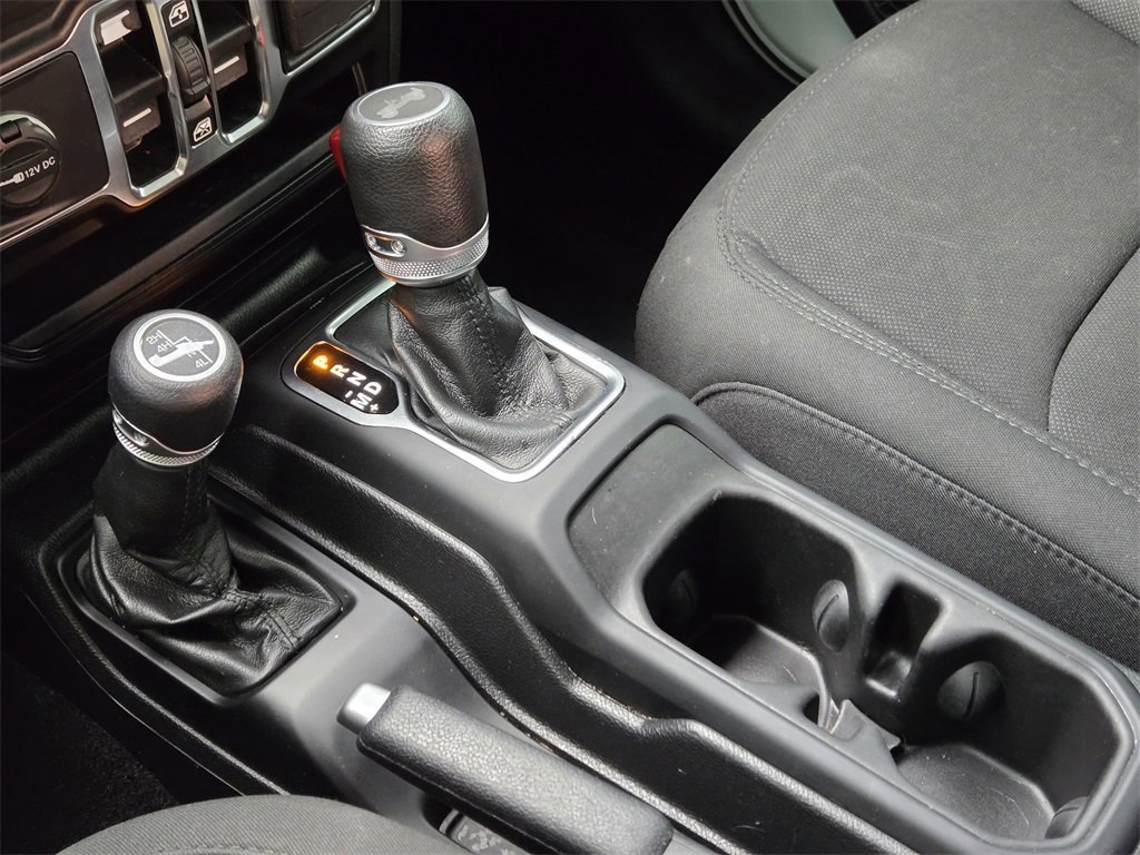 Used 2021 Jeep Wrangler Sport S image 9