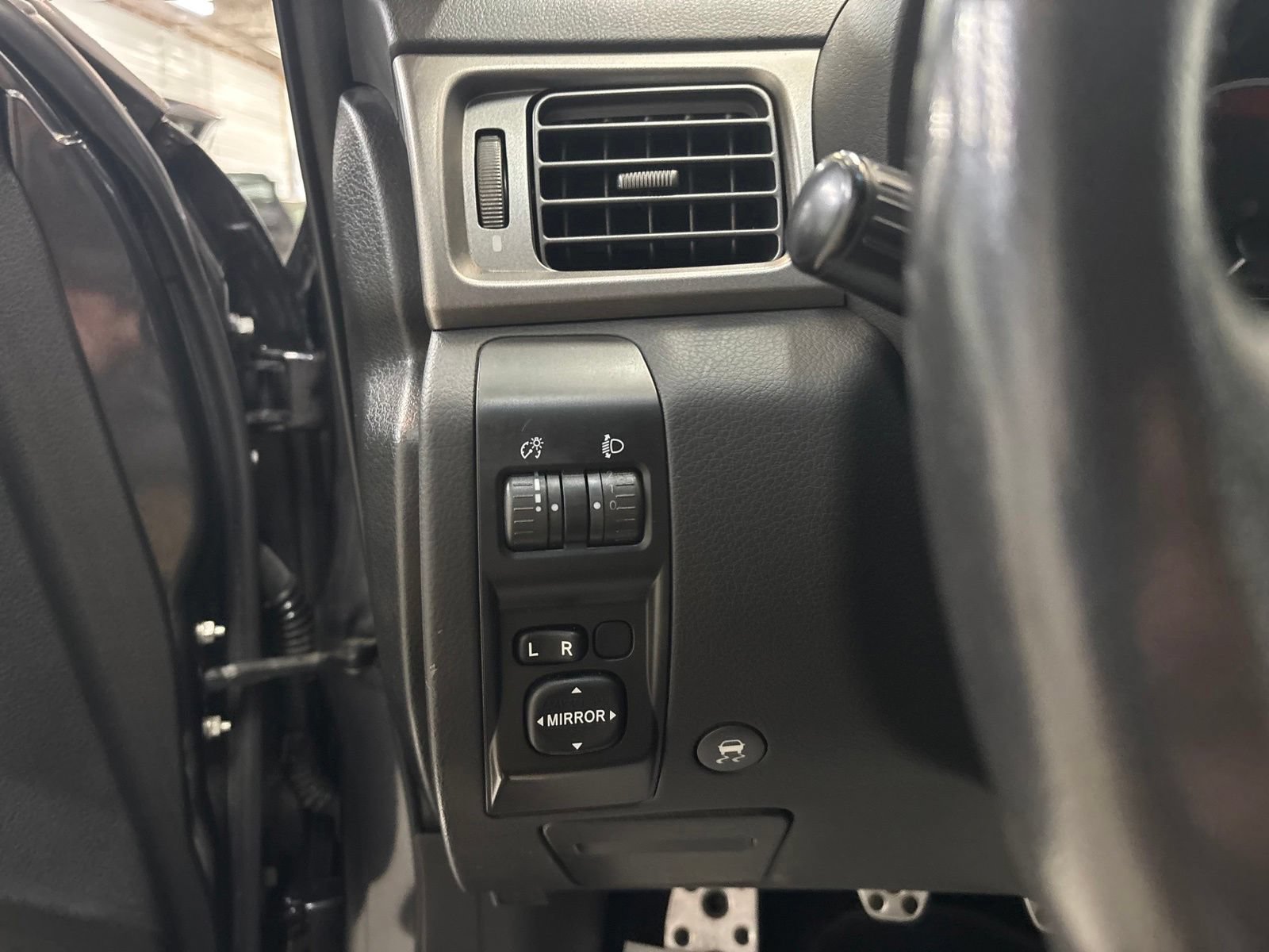 Used 2008 Subaru Impreza WRX STI AWD/4WD image 14
