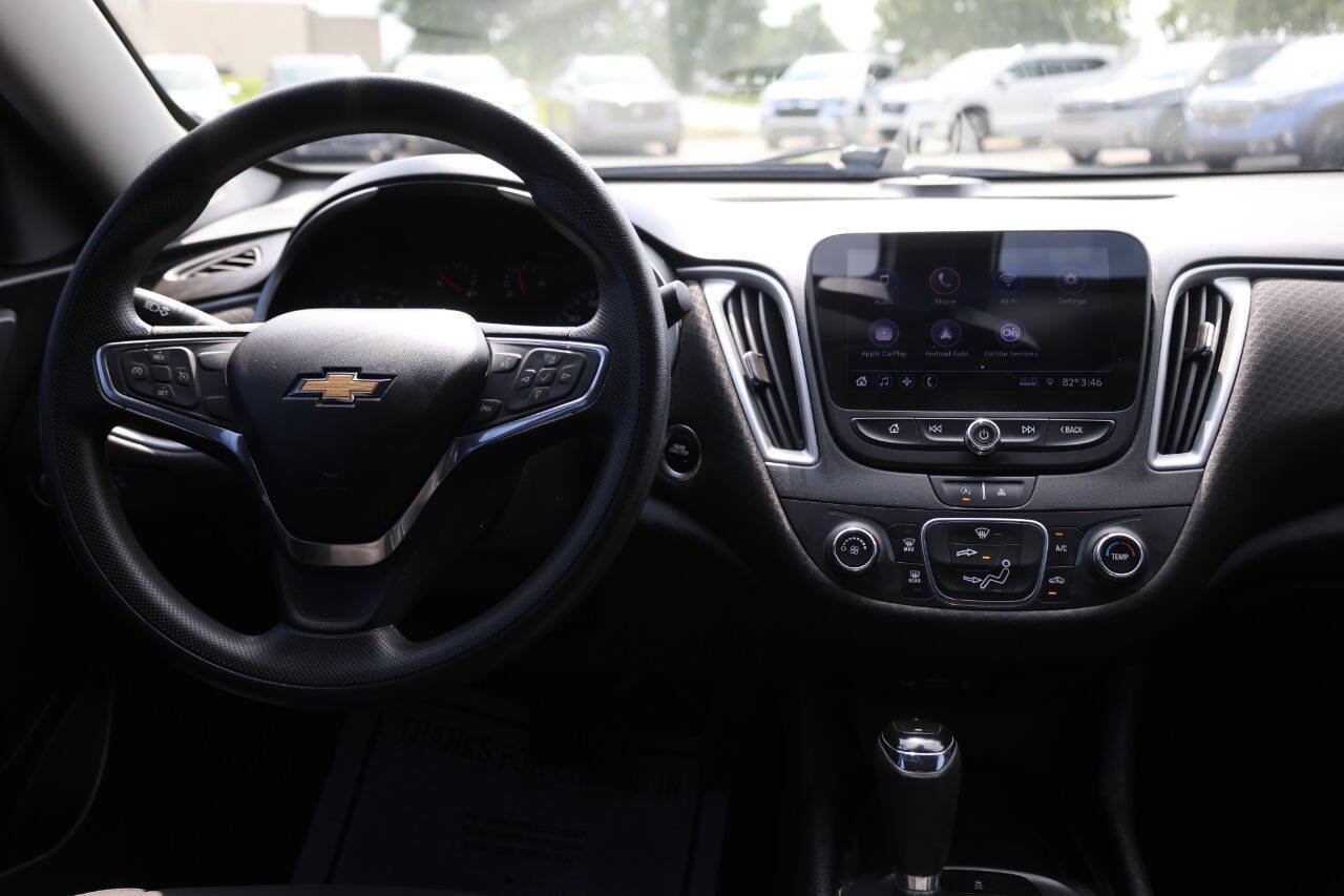 Used 2020 Chevrolet Malibu LS FWD image 22