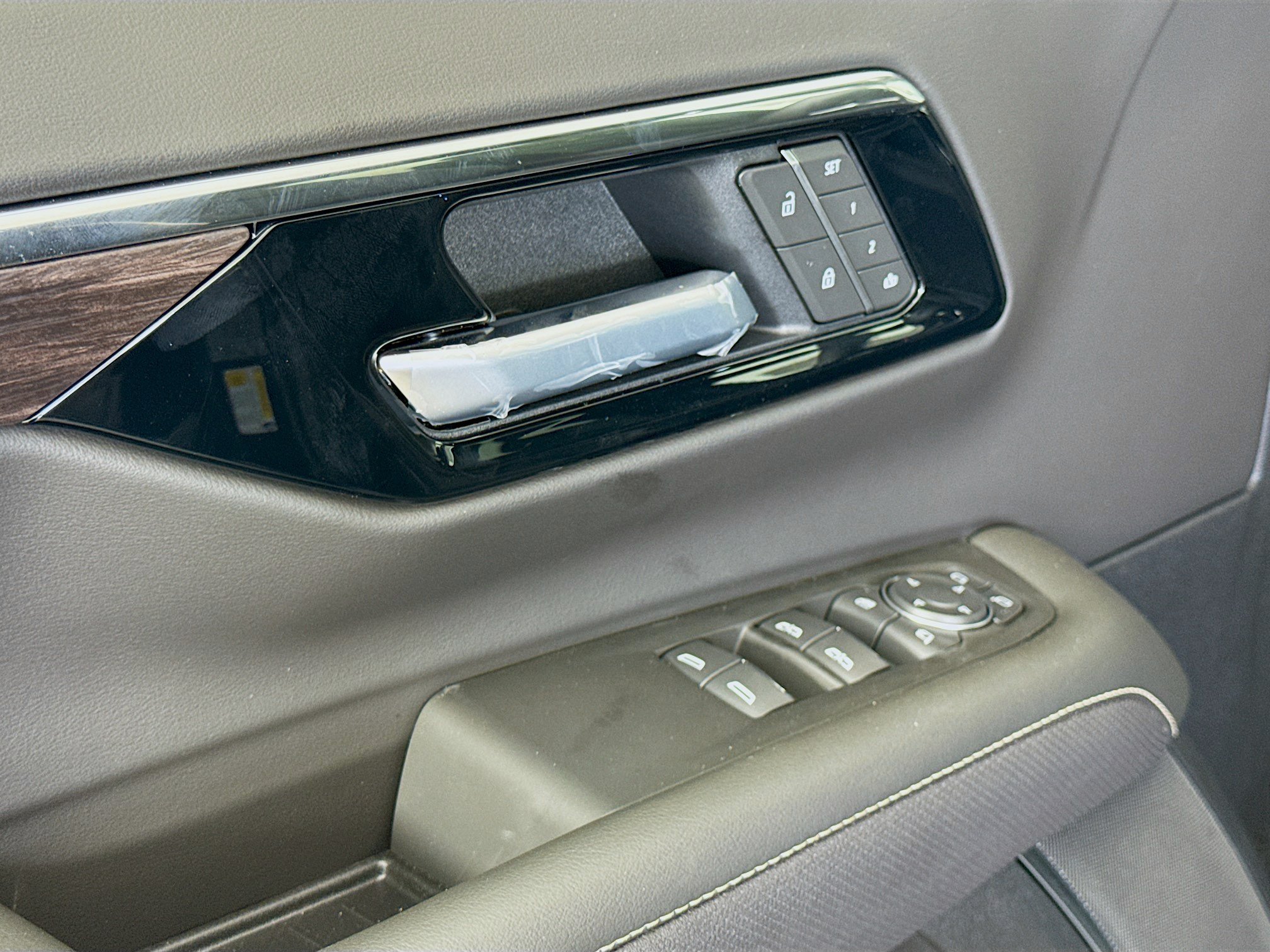 New 2026 Chevrolet Suburban Premier RWD image 20